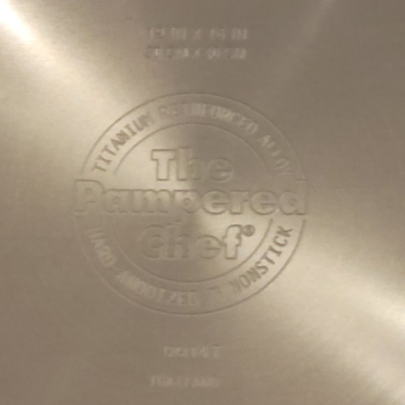 The Pampered Chef Roast Pan - Picture 8 of 13